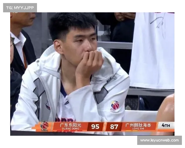 徐昕的防守价值:如何成为广州龙狮的内线大闸。 徐昕的防守价值:如何成为广州龙狮的内线大闸。